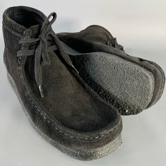 CLARKS Size 9 Wallabee Black Suede Crepe Sole Moccasin Ankle Boots main image 8